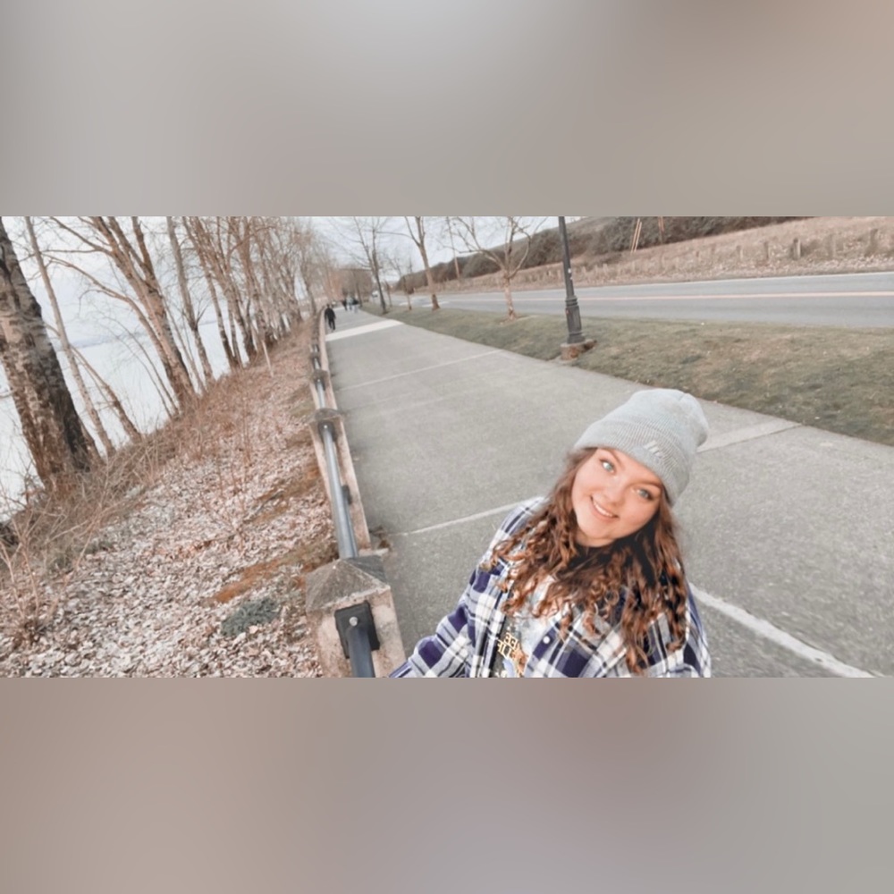 Meet your Posher, Jessica